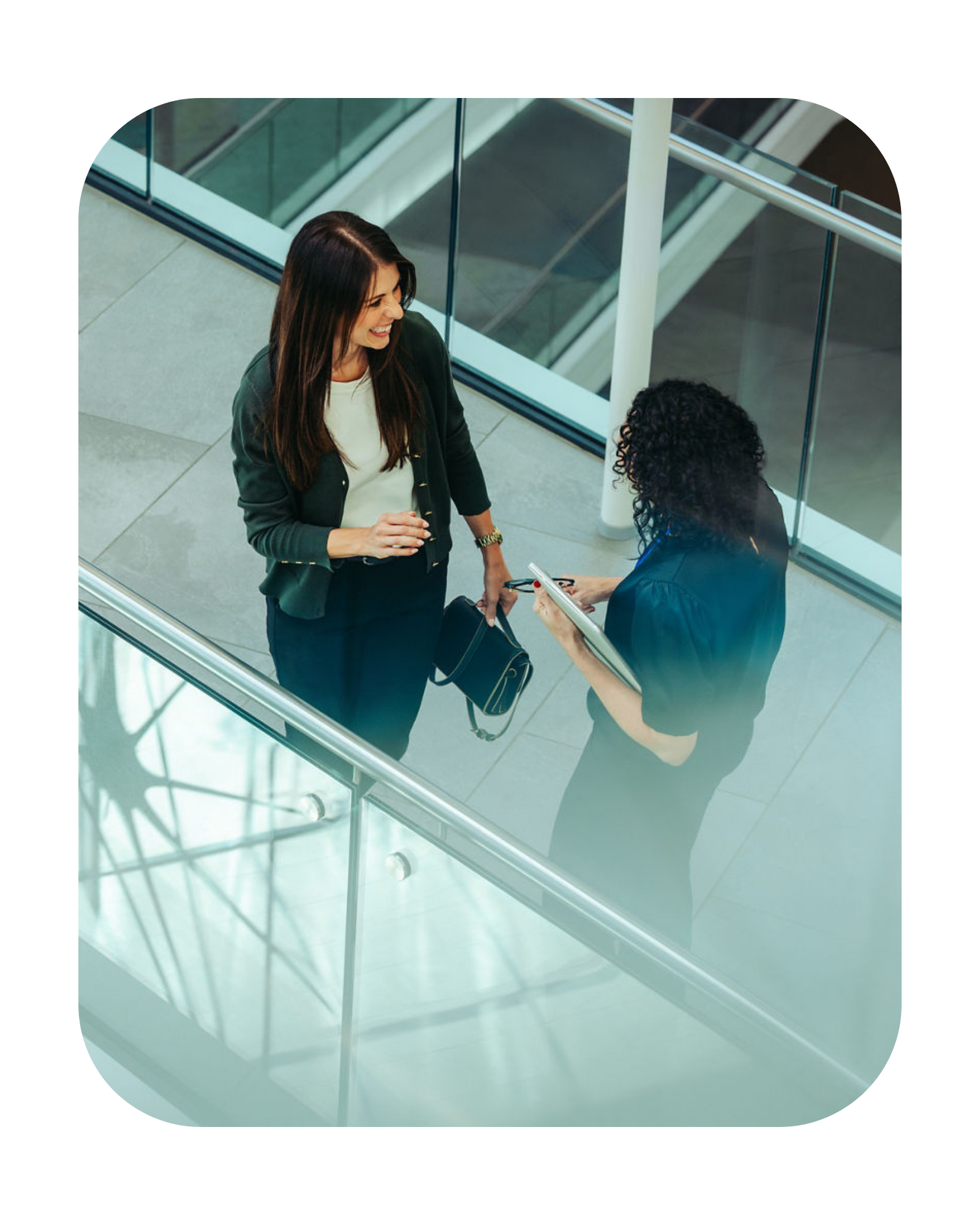 即時決策引擎：AI Agents 與自動化的單一事實來源