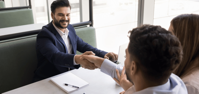 D&B 財務管理平台可以為企業帶來的優點：加速與客戶的簽約流程